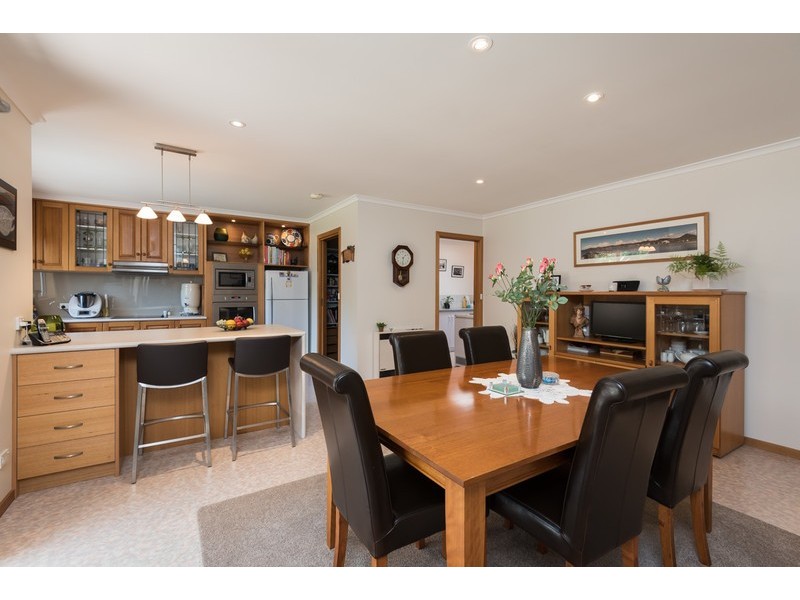 111B South Road, Penguin TAS 7316