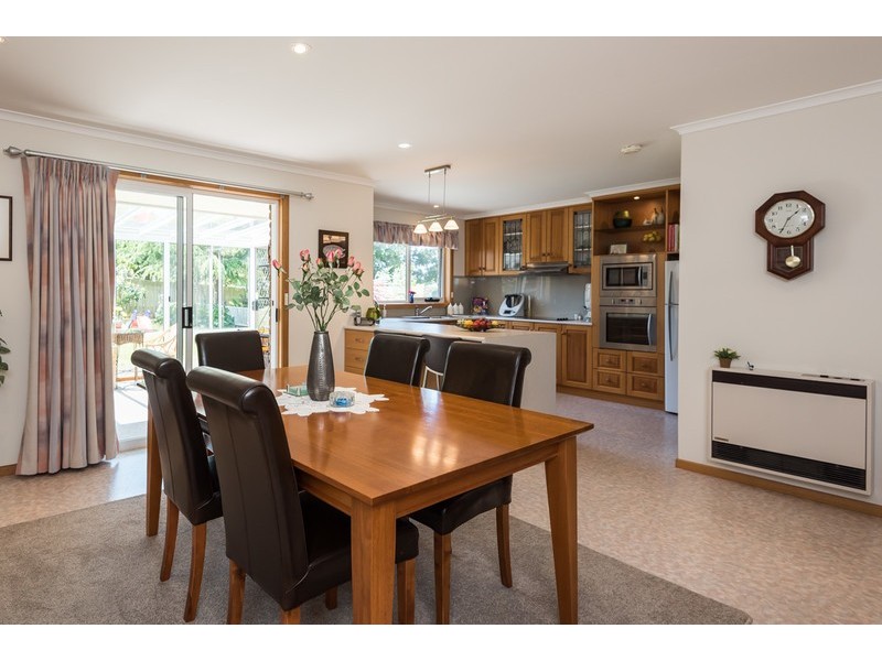 111B South Road, Penguin TAS 7316