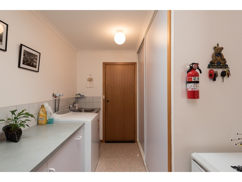 111B South Road, Penguin TAS 7316