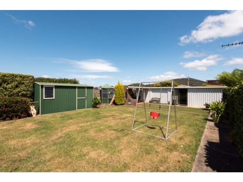 111B South Road, Penguin TAS 7316
