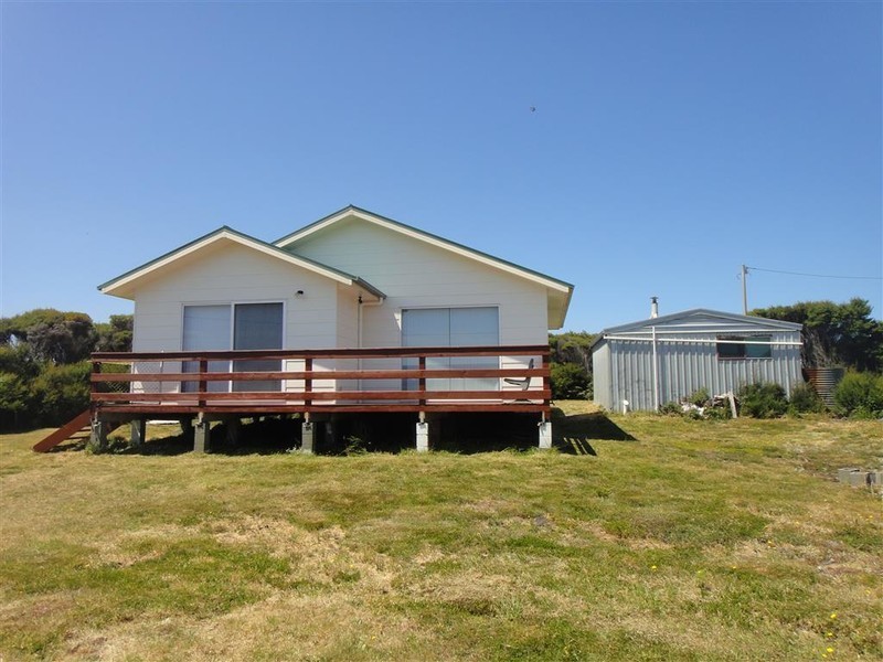 2 Zyrox Street, Granville Harbour TAS 7469