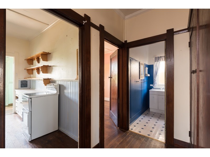 1 Mollison Street, Parklands TAS 7320