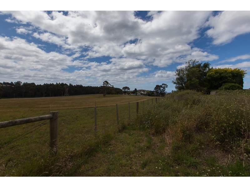 146 Old Surrey Road, Havenview TAS 7320
