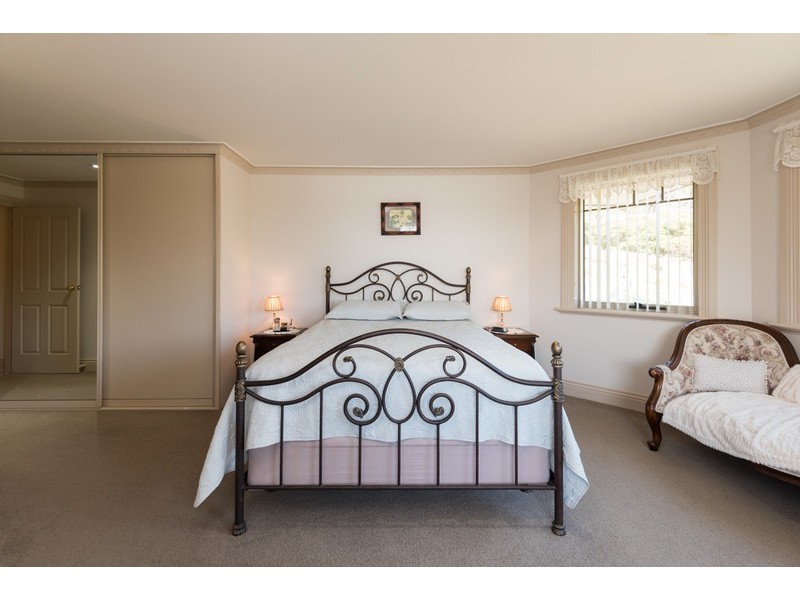20 Fairway Drive, Penguin TAS 7316