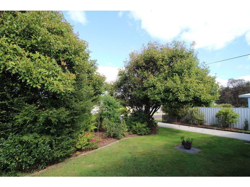 6 Fraser Street, Rosebery TAS 7470