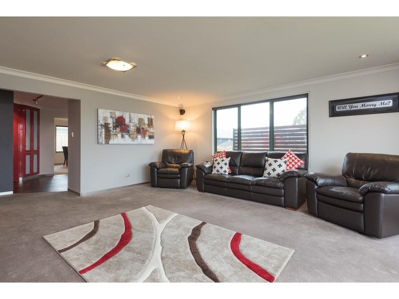 1 Katelyn Drive, Wynyard TAS 7325