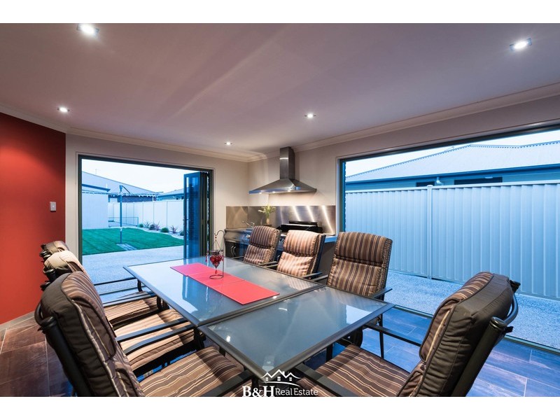 1 Katelyn Drive, Wynyard TAS 7325