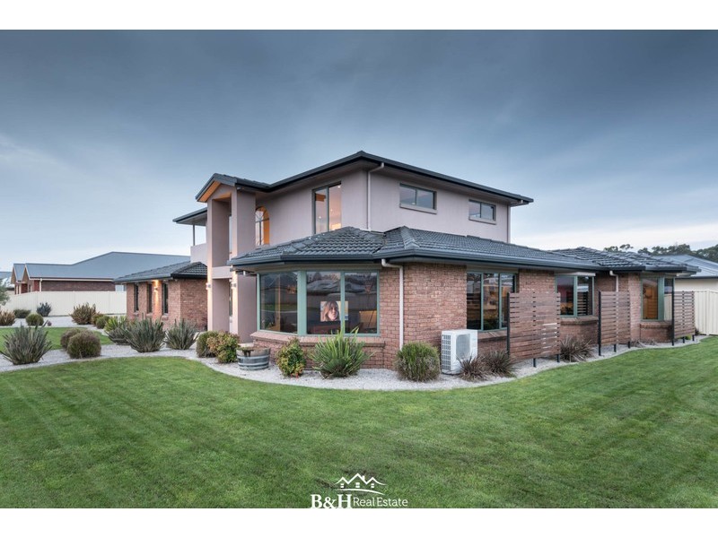 1 Katelyn Drive, Wynyard TAS 7325