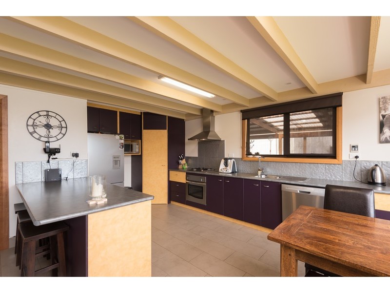 32 West Pine Road, Penguin TAS 7316