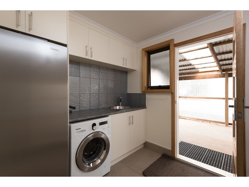 32 West Pine Road, Penguin TAS 7316