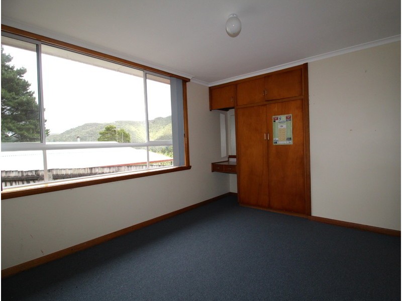 14 Latham Street, Queenstown TAS 7467