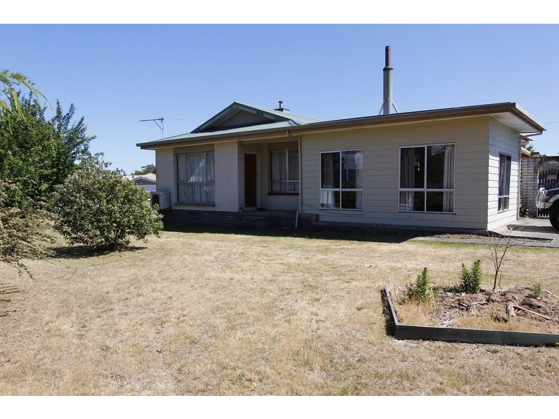 9 Henry Street, Latrobe TAS 7307