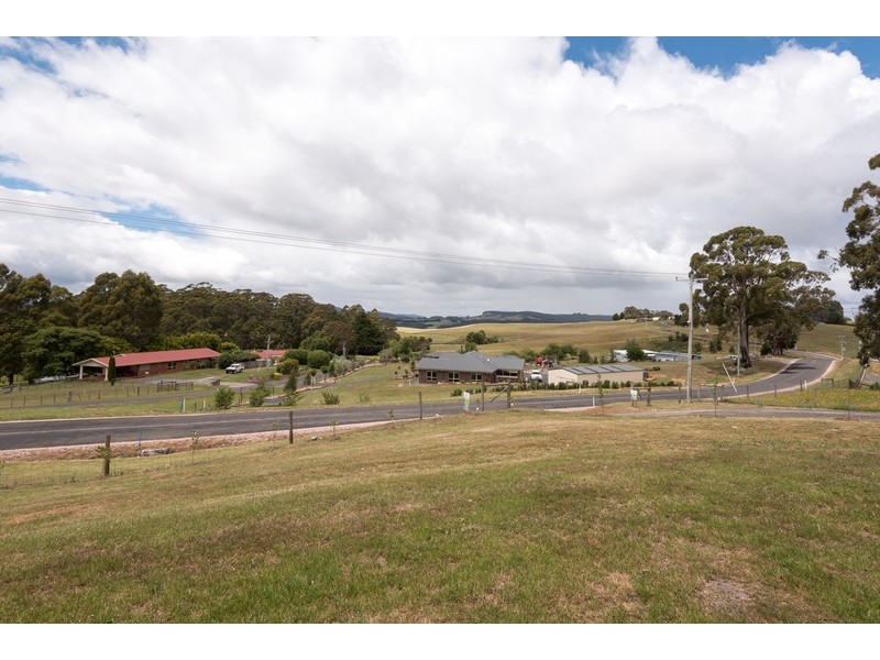 38 Upper Natone Road, Natone TAS 7321