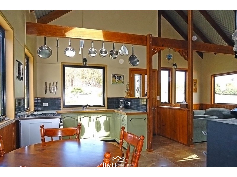 850 Castra Road, Spalford TAS 7315
