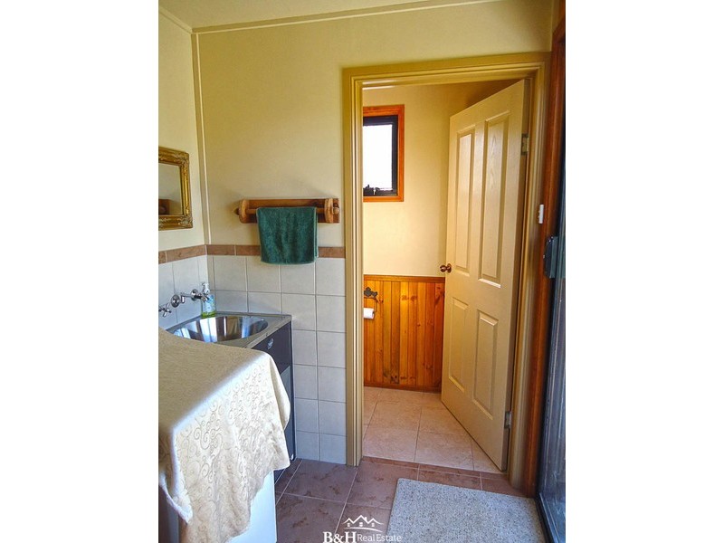 850 Castra Road, Spalford TAS 7315