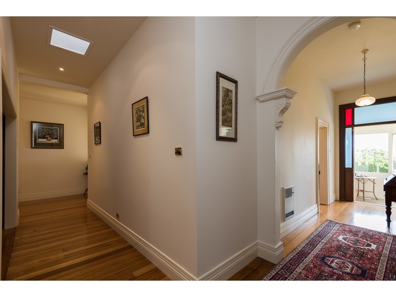 145 Penguin Road, West Ulverstone TAS 7315