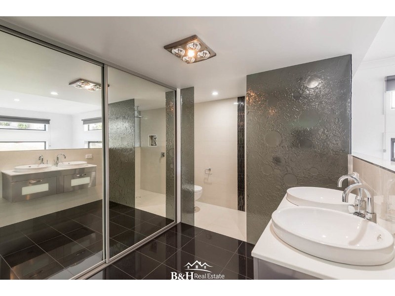 26 Platinum Drive, Park Grove TAS 7320