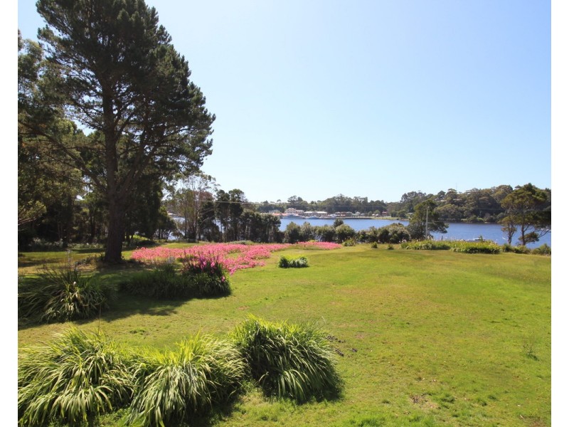 83 Esplanade, Strahan TAS 7468