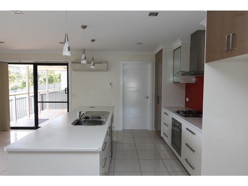 1/9 Platinum Drive, Park Grove TAS 7320