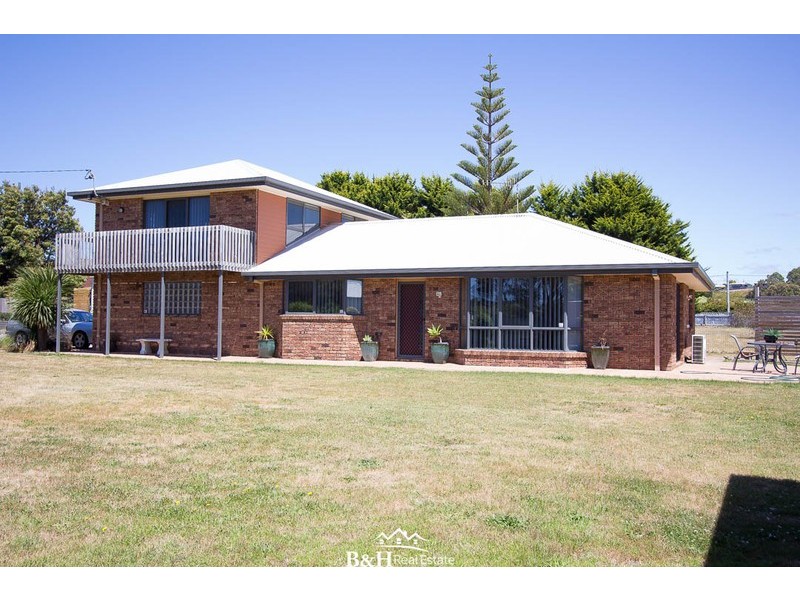 97-99 Bass Highway, Somerset TAS 7322