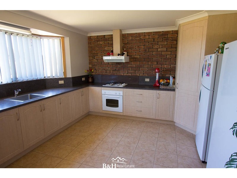 97-99 Bass Highway, Somerset TAS 7322