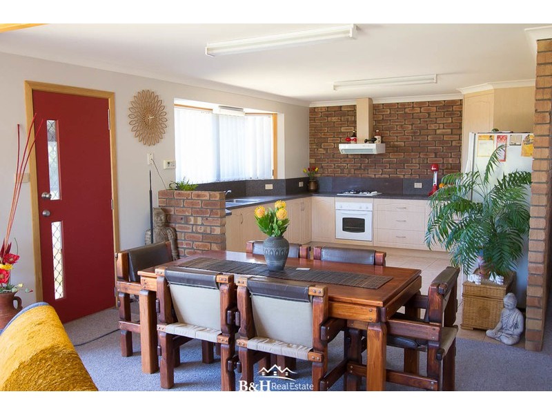 97-99 Bass Highway, Somerset TAS 7322