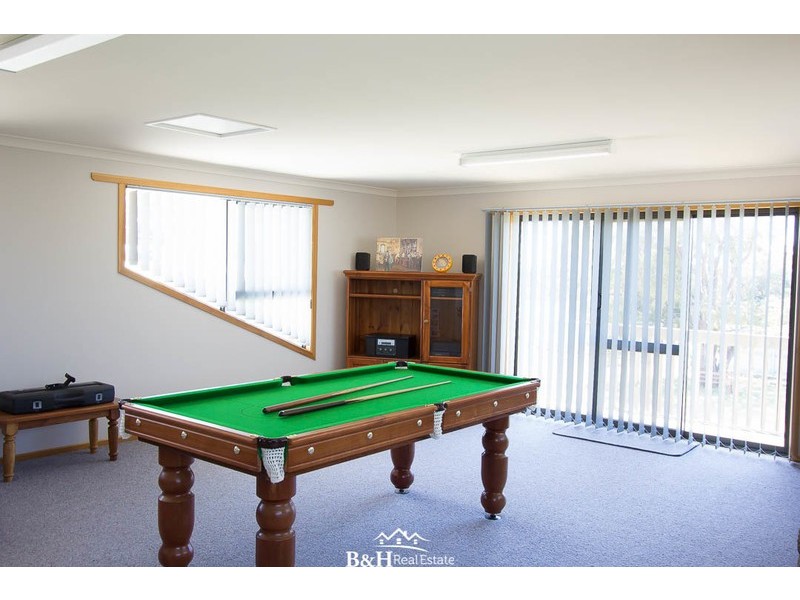 97-99 Bass Highway, Somerset TAS 7322