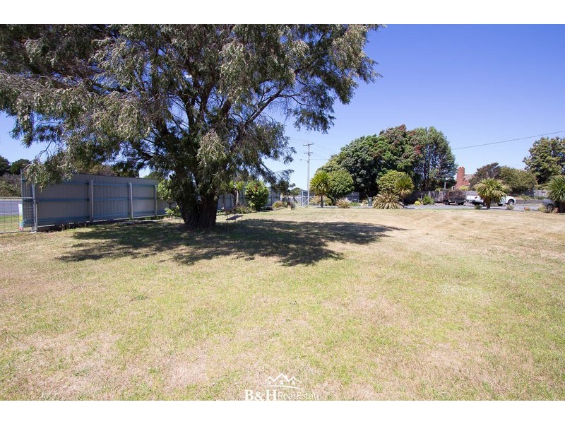 97-99 Bass Highway, Somerset TAS 7322