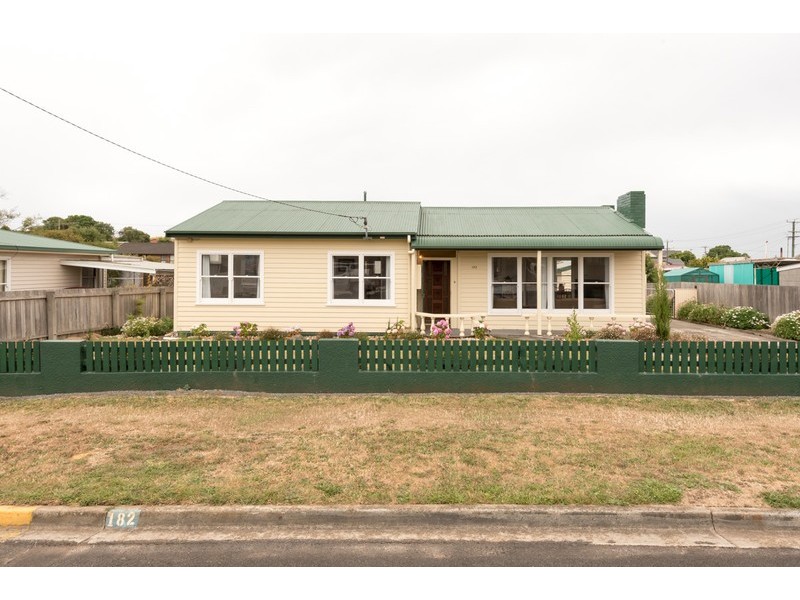182 Best Street, Devonport TAS 7310