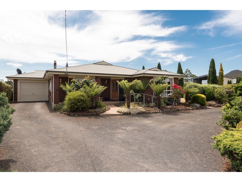 7 Johnson Street, Sheffield TAS 7306