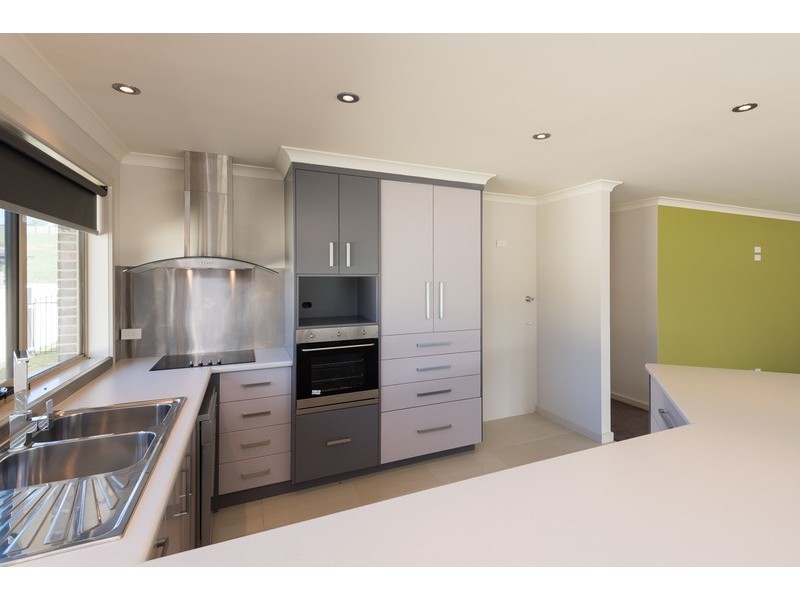 15 Hales Street, Penguin TAS 7316