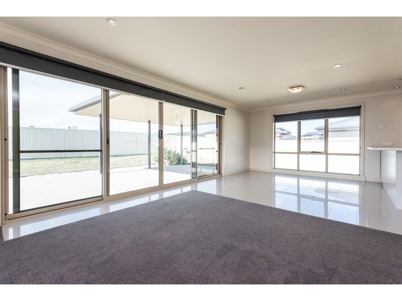 15 Hales Street, Penguin TAS 7316