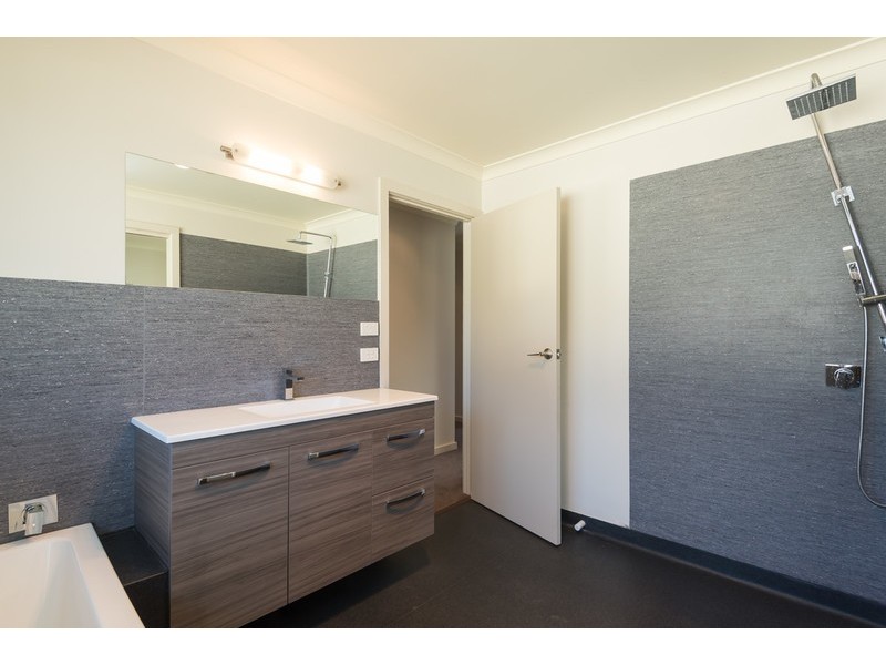 15 Hales Street, Penguin TAS 7316