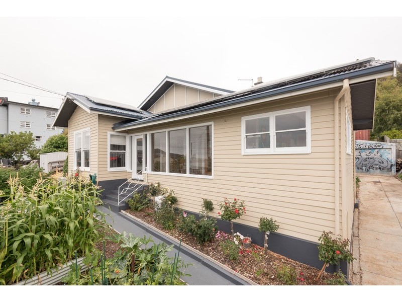 6 Menai Street, South Burnie TAS 7320