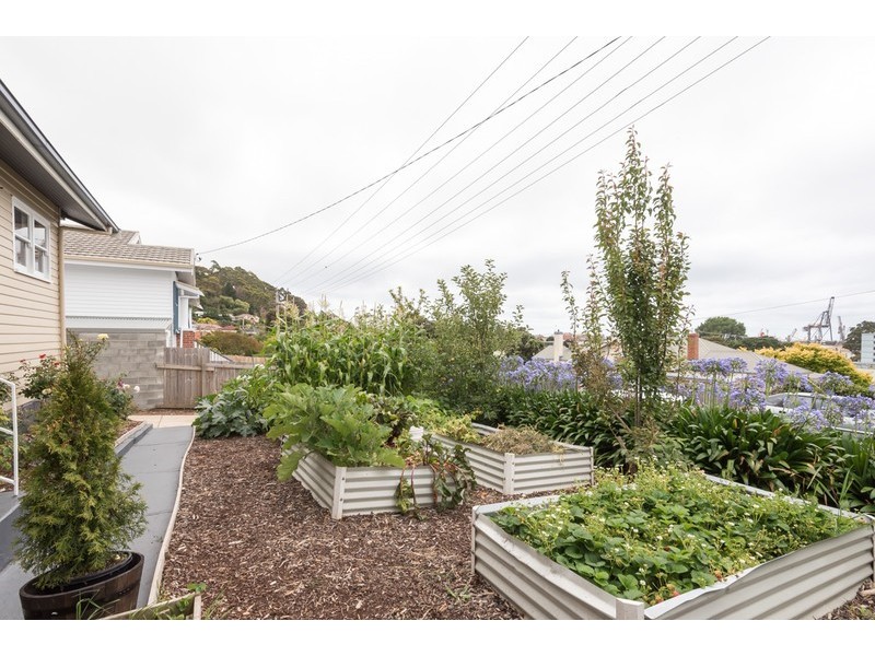 6 Menai Street, South Burnie TAS 7320