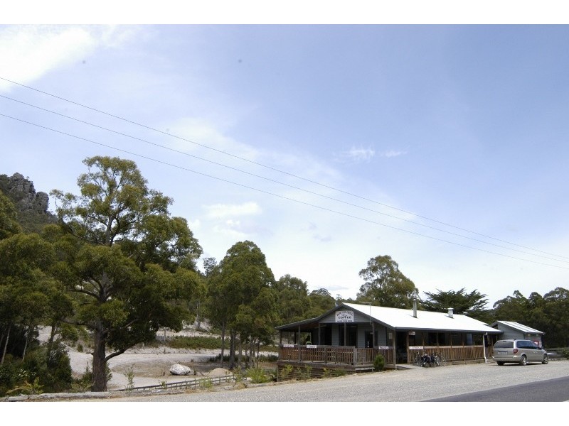 8 Main Street, Cethana TAS 7306