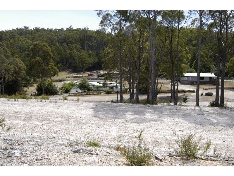 8 Main Street, Cethana TAS 7306