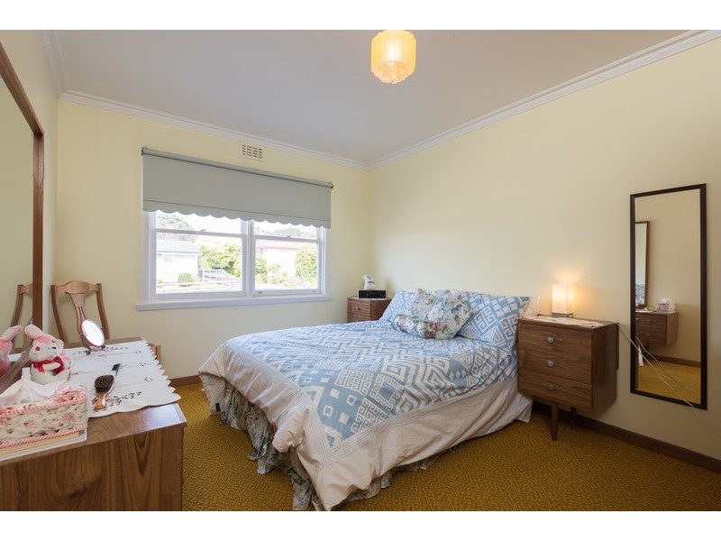 7 Lewis Street, Somerset TAS 7322