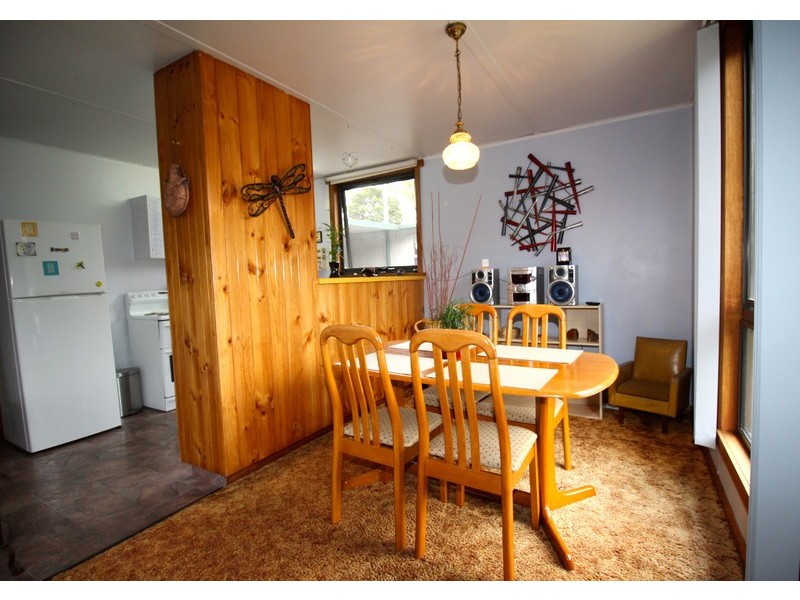 2 Gum Drive, Rosebery TAS 7470