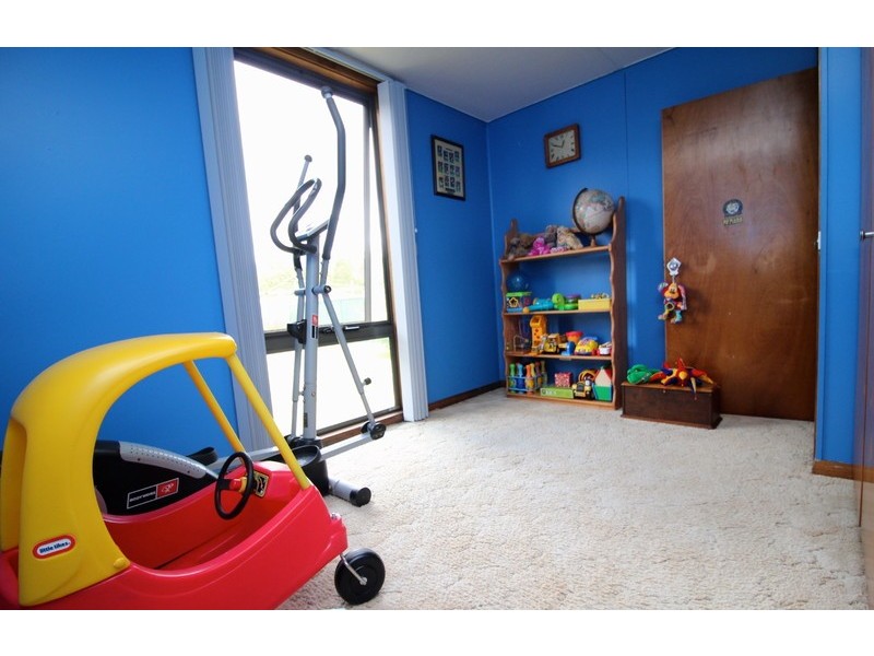 2 Gum Drive, Rosebery TAS 7470