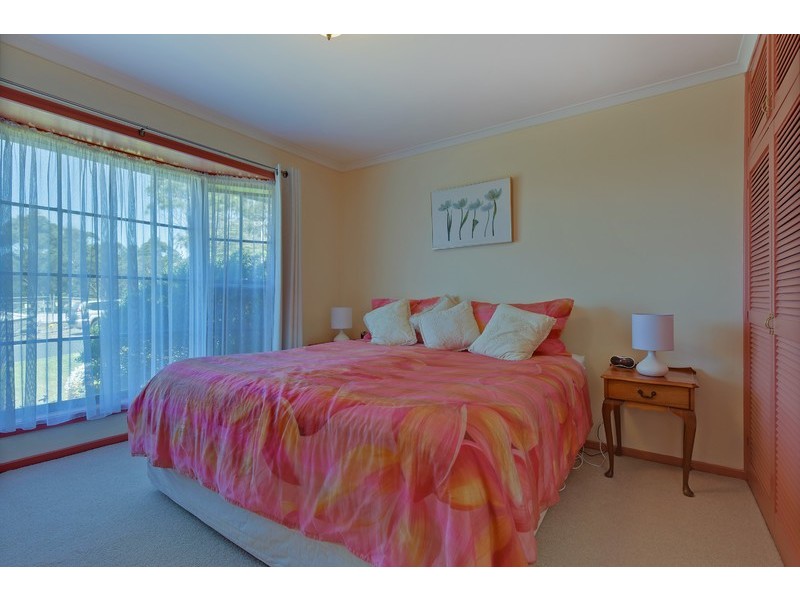 1A Bells Parade, Somerset TAS 7322