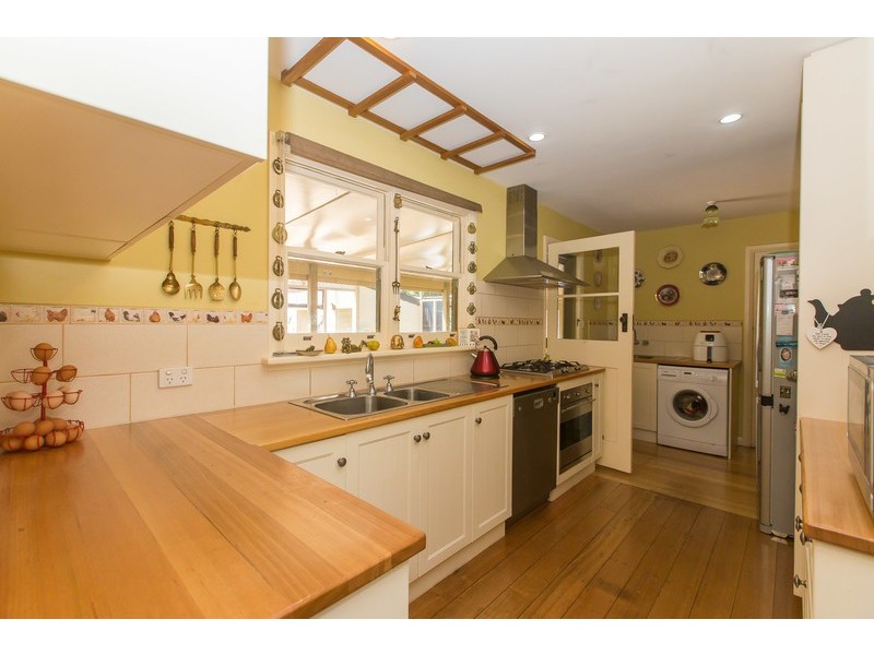1 Teggs Road, Gravelly Beach TAS 7276