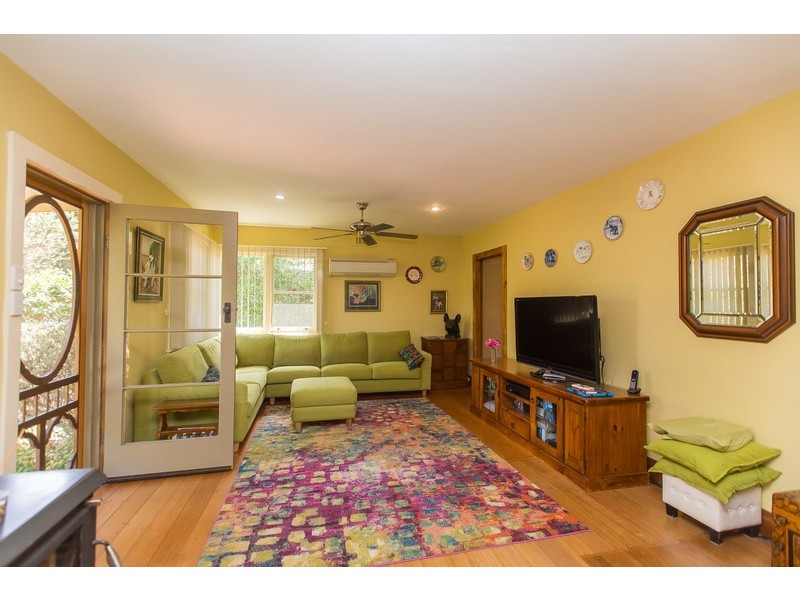 1 Teggs Road, Gravelly Beach TAS 7276