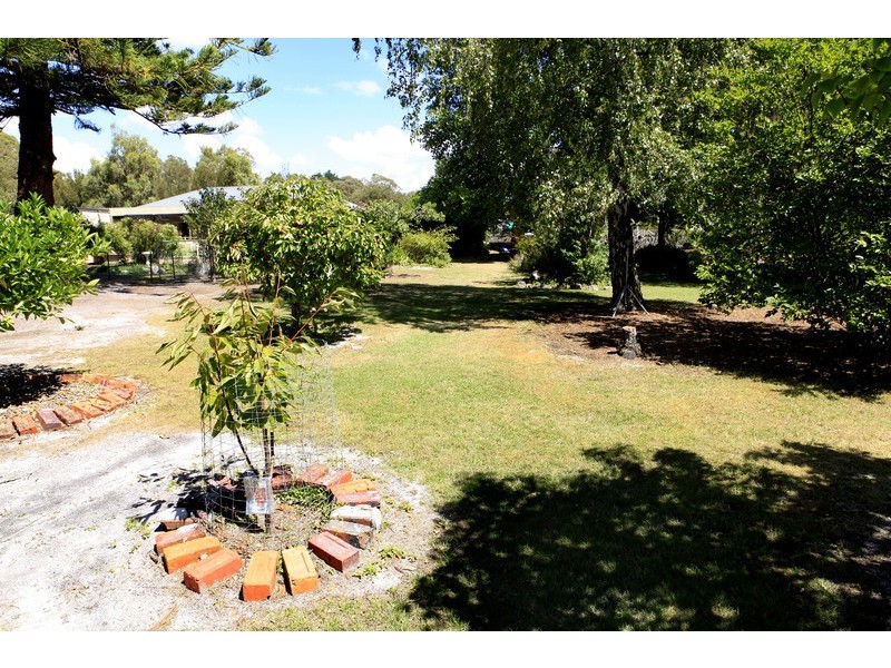 1 Teggs Road, Gravelly Beach TAS 7276