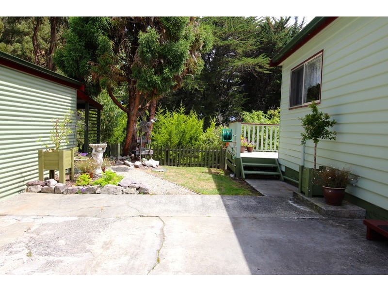 19 Jones Street, Strahan TAS 7468