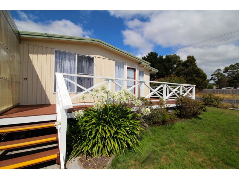 39 Main Street, Zeehan TAS 7469