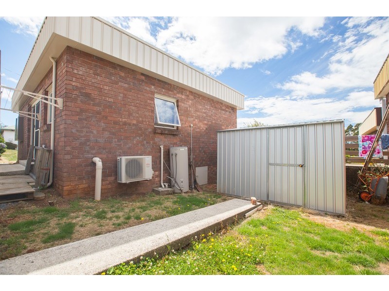 1/17a Sutton Street, Hillcrest TAS 7320