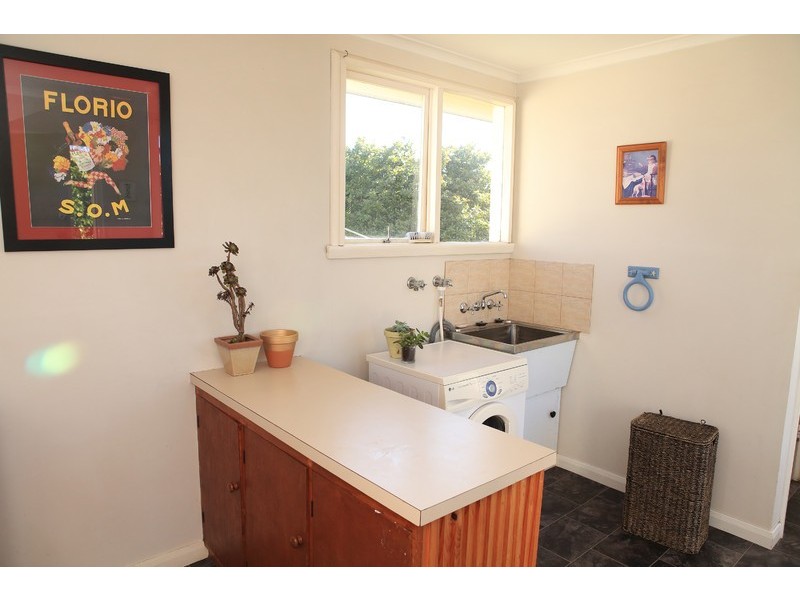 21 Raymond Avenue, Devonport TAS 7310