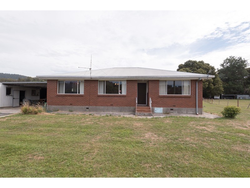 64 Karoola Road, Karoola TAS 7267