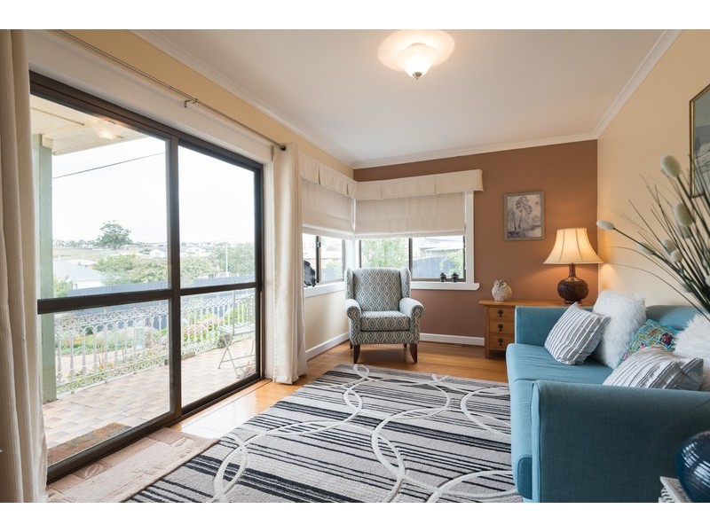 43 Ashwater Crescent, Penguin TAS 7316